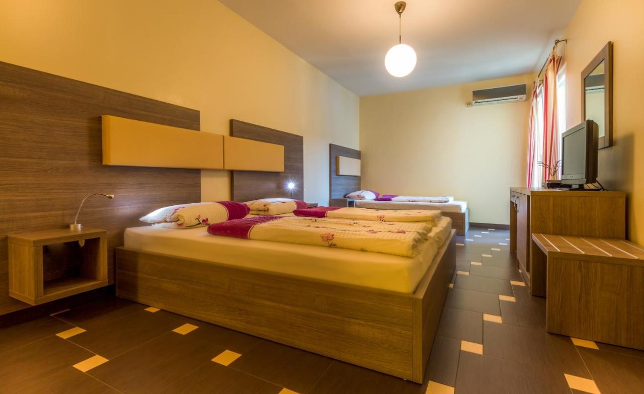 Guest House Villa Maslina Neum Habitación foto